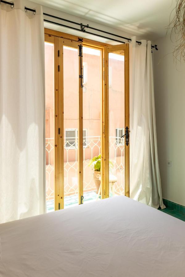 Blue Waves Boutique Hostel Tamraght Exterior foto